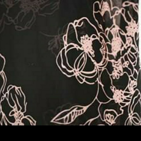 Tank - Picture 2 of 2